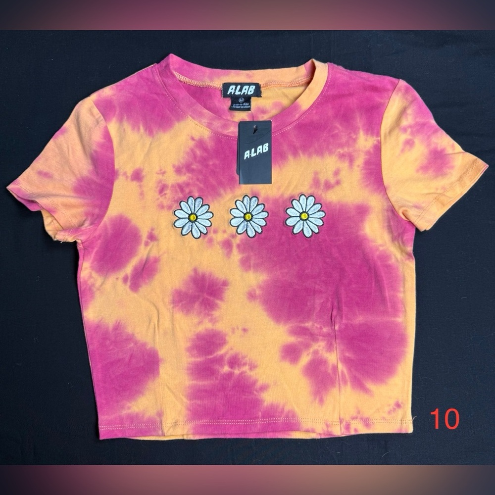 A-Lab Serina Daisy Tie Dye Crop T-Shirt